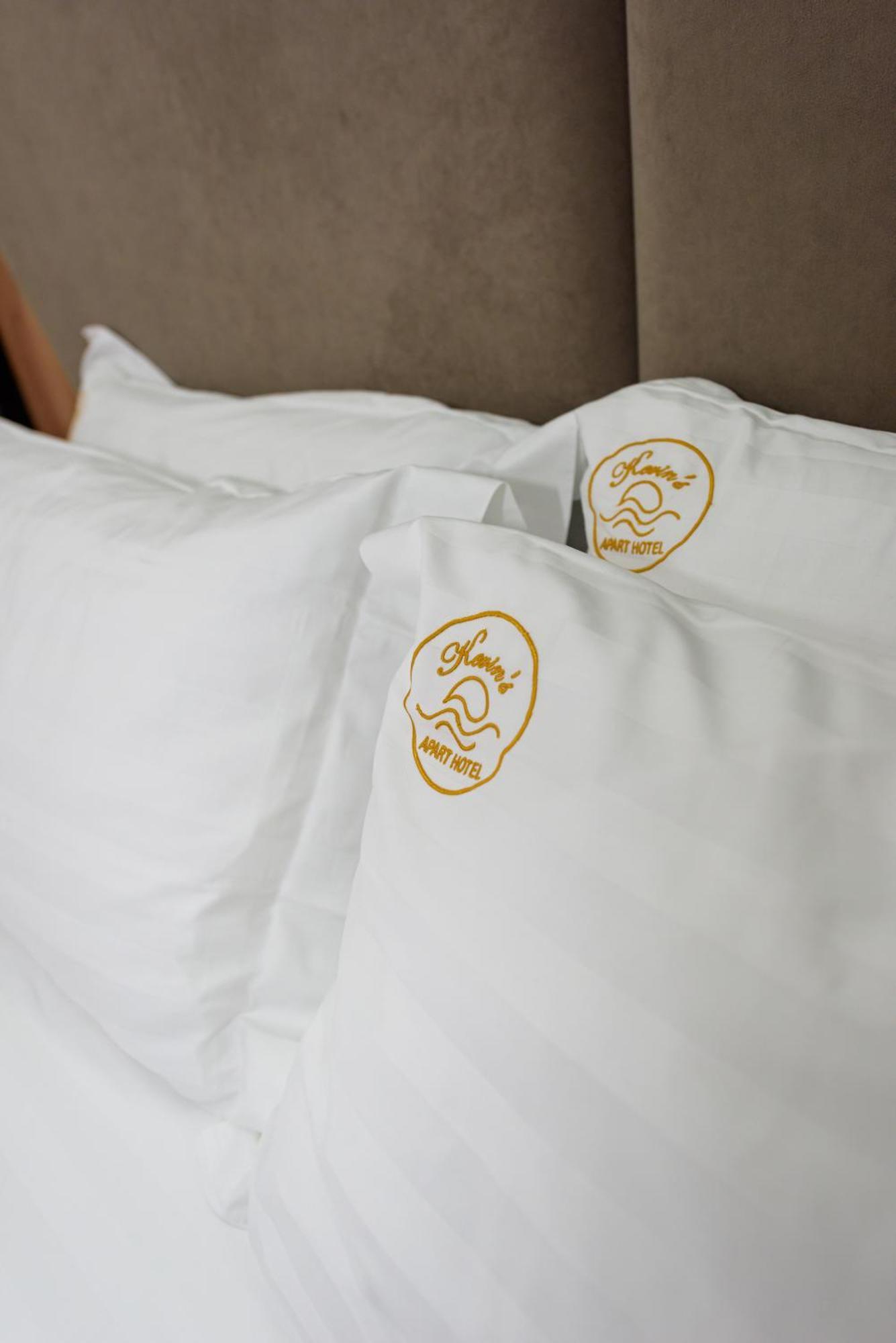 Kevin'S Aparthotel Вльора Екстер'єр фото